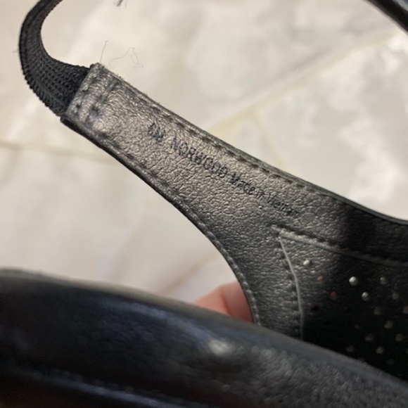 Life Stride Black Peep Toe Sling Back Heel Size 6 - Picture 5 of 8